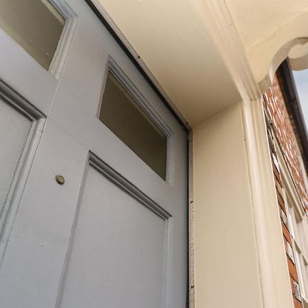 Captains Row Lymington Exterior photo