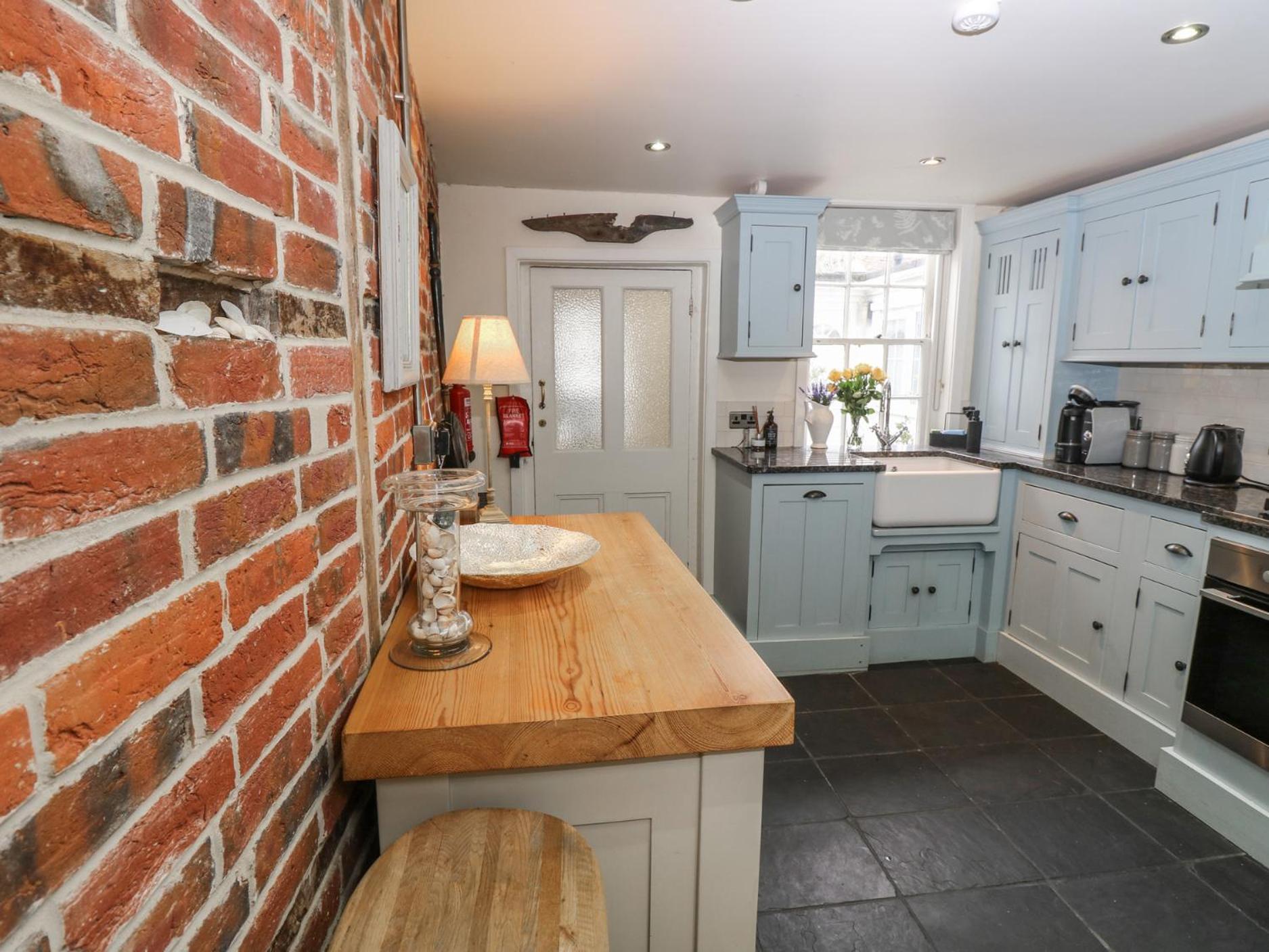 Captains Row Lymington Exterior photo